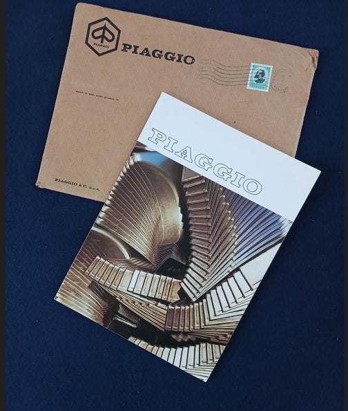 90 JAAR PIAGGIO, JUBILEUM NUMMER 1974, VESPA, APE, GILERA, Verzenden, Gebruikt, Overige typen