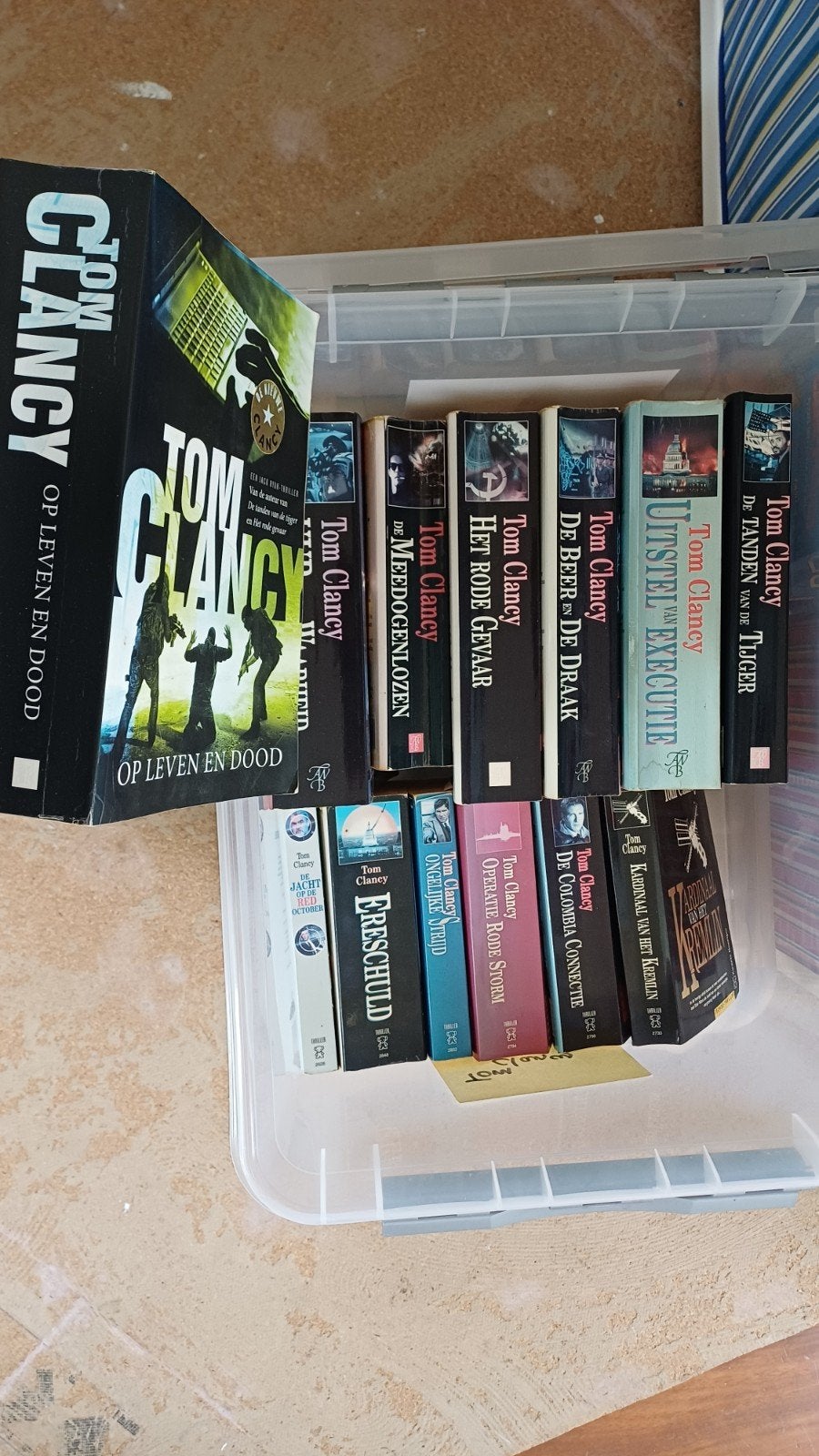 Tom Clancy Boekenpakket - Diverse Thrillers, Boeken, Ophalen of Verzenden, Gelezen, Tom Clancy