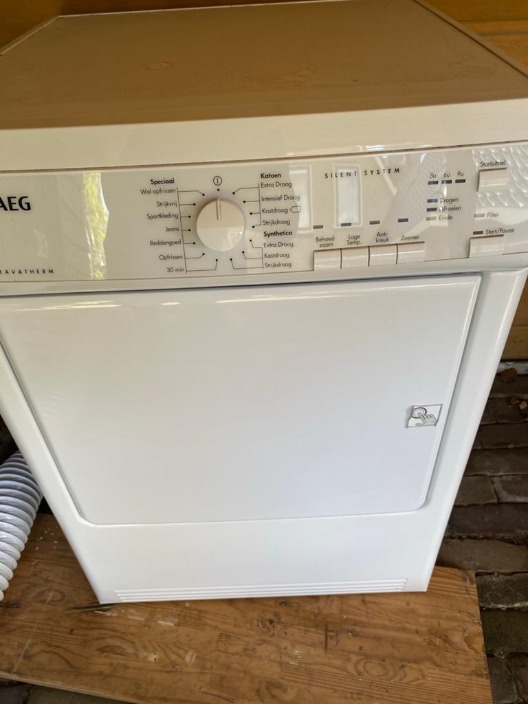 Goedwerkende AEG condensdroger in prima staat, Witgoed en Apparatuur, Ophalen, 6 tot 8 kg, Gebruikt, Voorlader
