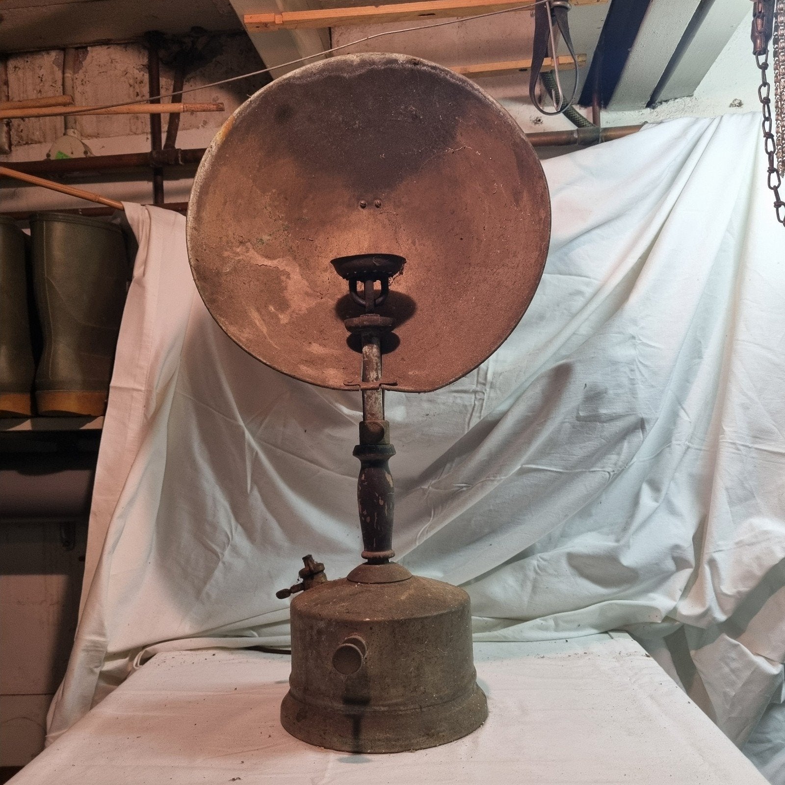Antieke Petroleum Kachel - Vintage Verwarmingsapparaat, Antiek en Kunst, Ophalen of Verzenden