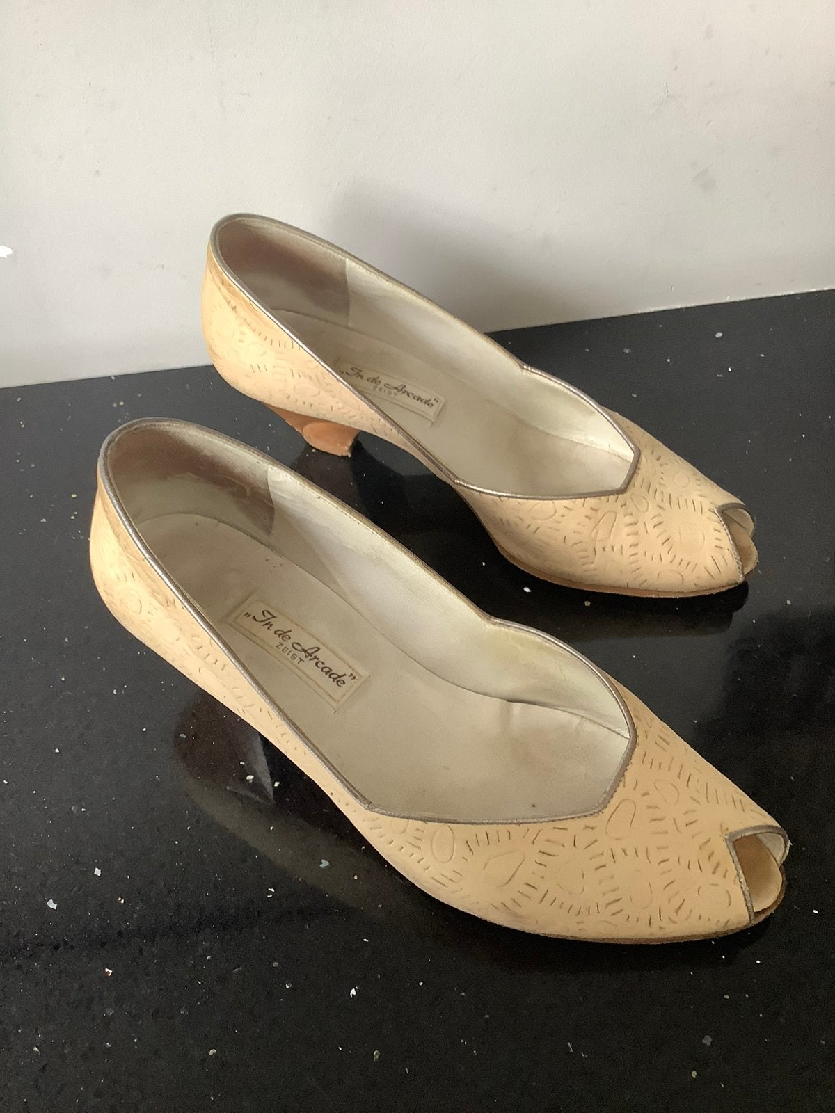 Paolo Colcone Italië pumps, Kleding | Dames, Pumps, Beige, Paolo Colcone, Ophalen of Verzenden