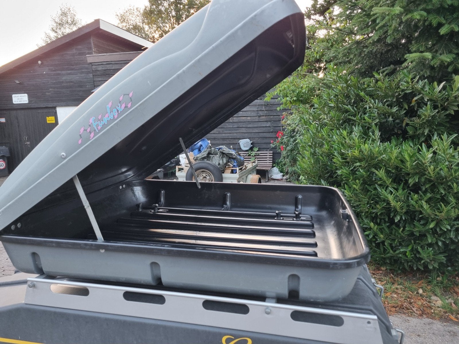 Nette bagagebox dakkoffer, Ophalen, Gebruikt