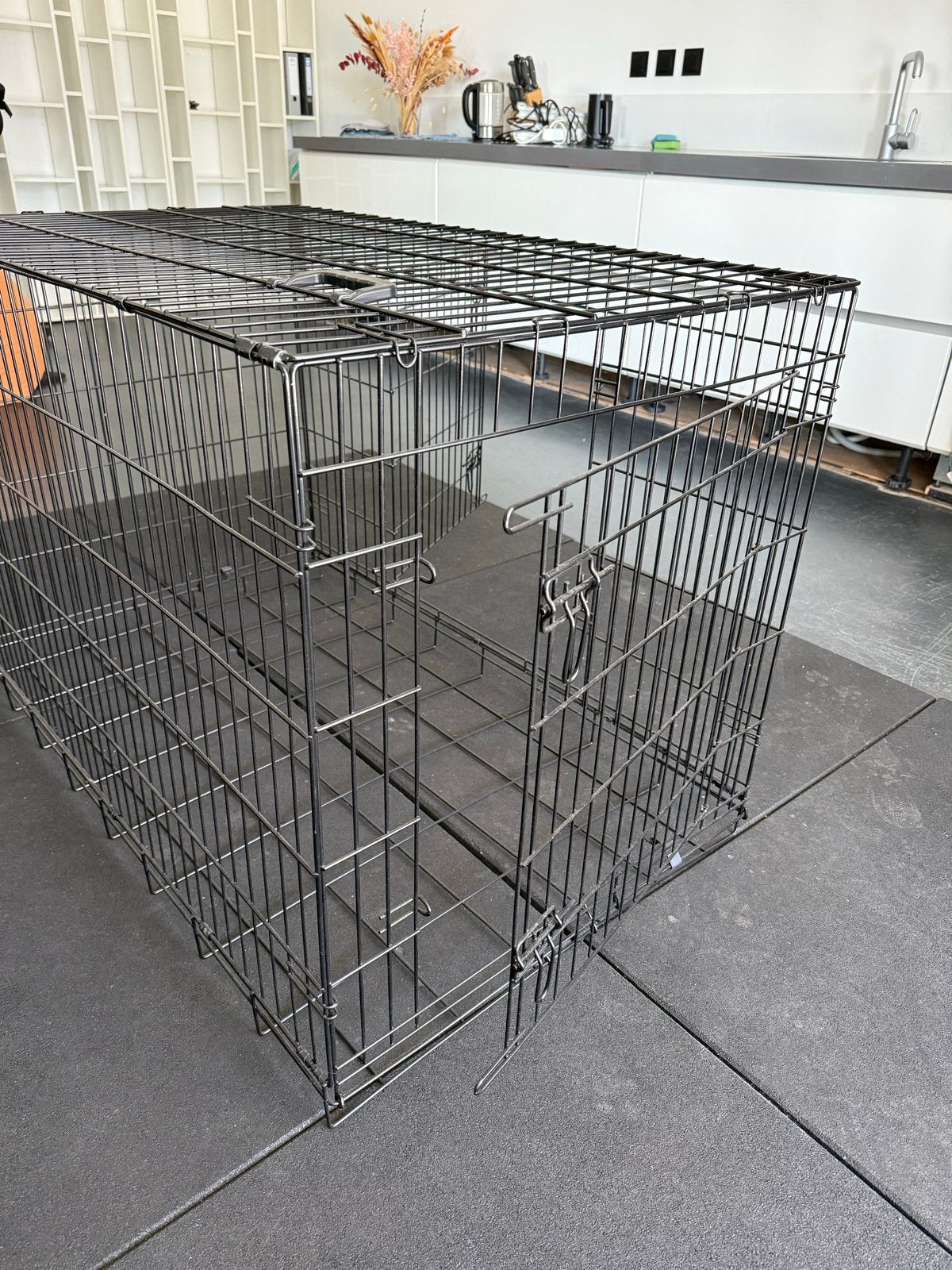 Grote hondenbench van metaal,  120 x 74 x 81 cm, Dieren en Toebehoren, Ophalen, Zo goed als nieuw