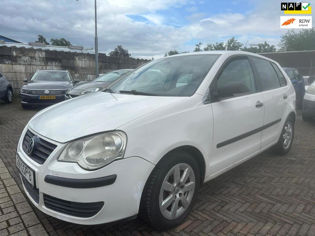Volkswagen Polo 1.4 TDI 5DRS Trendline AIRCO/ LM VELGEN/ EXP, Voorwielaandrijving, Stof, Gebruikt, Zwart