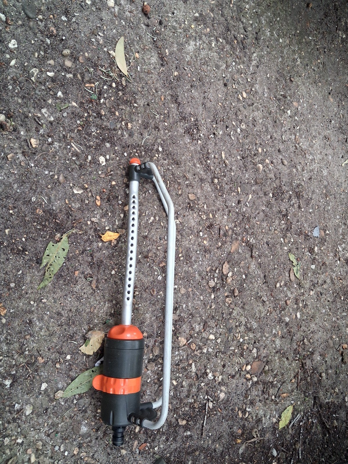 Zwenksproeier voor tuinbewatering, Ophalen