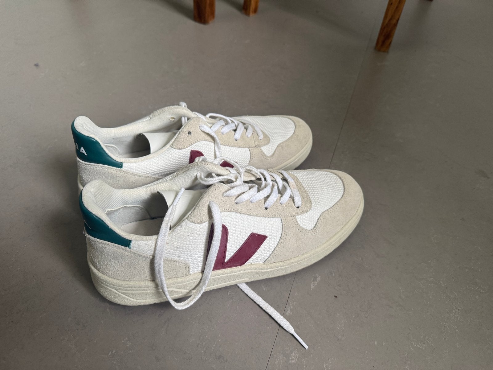 Veja schoenen maat 46 - Zo goed als nieuw, Ophalen, Wit, Sneakers of Gympen, Zo goed als nieuw