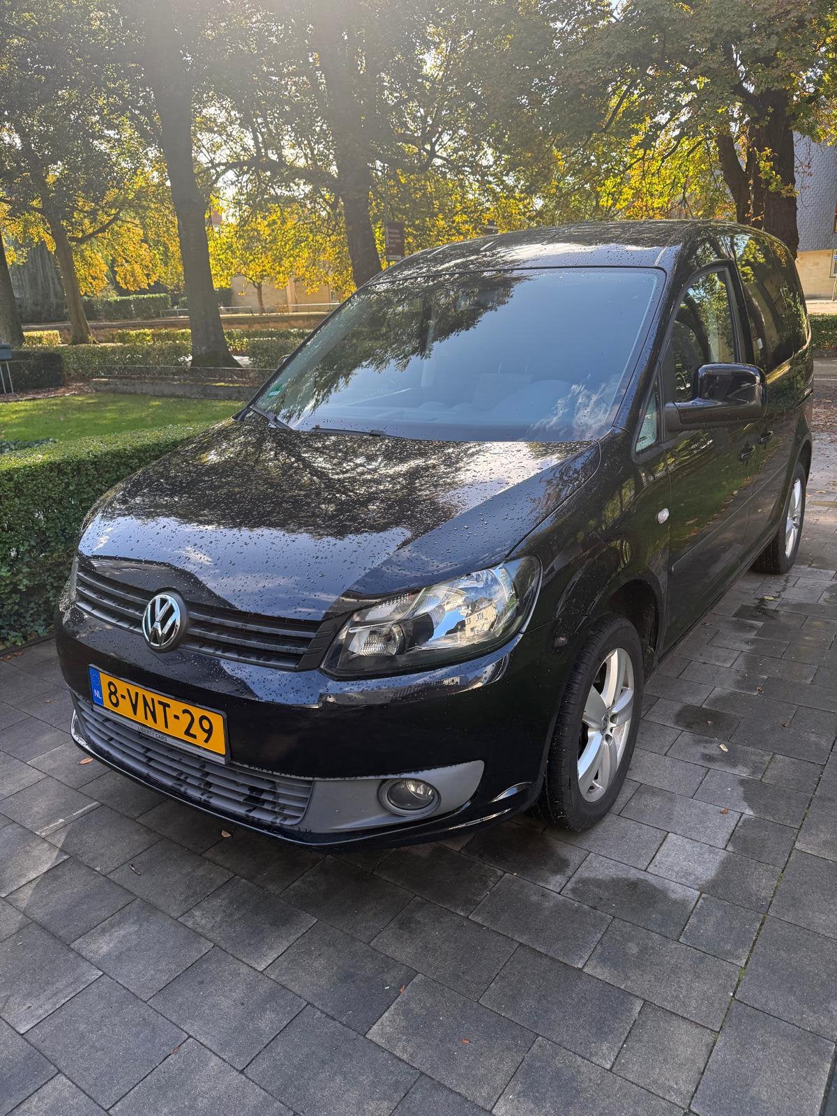 Volkswagen Caddy 2.0 D 103KW 4MOTION 2011 automaat, Auto's, 4 cilinders, Volkswagen, Origineel Nederlands, Diesel