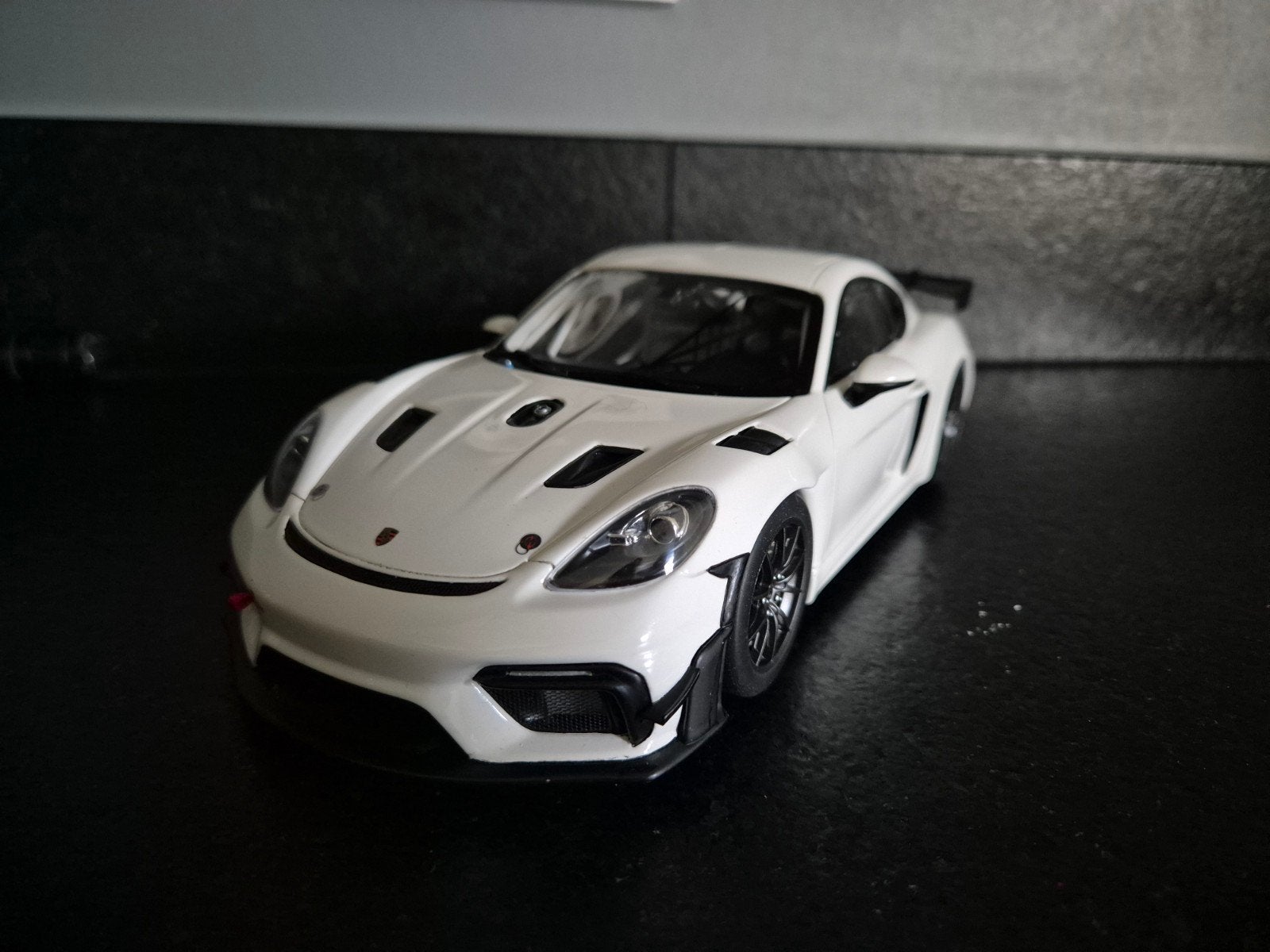 Porsche Cayman GT4 RS plain white - OttO Models - 1:18, Hobby en Vrije tijd, Verzenden, Nieuw, Auto, OttOMobile