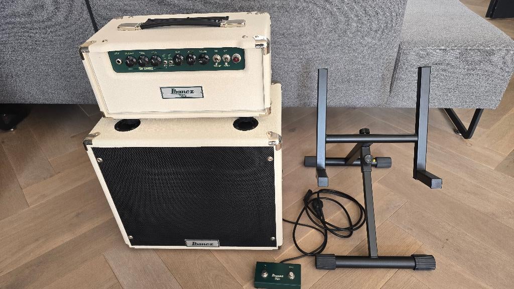 Ibanez TSA15H + Footswitch IF-S2G + Speaker stand., Ophalen, Zo goed als nieuw, Gitaar, Minder dan 50 watt