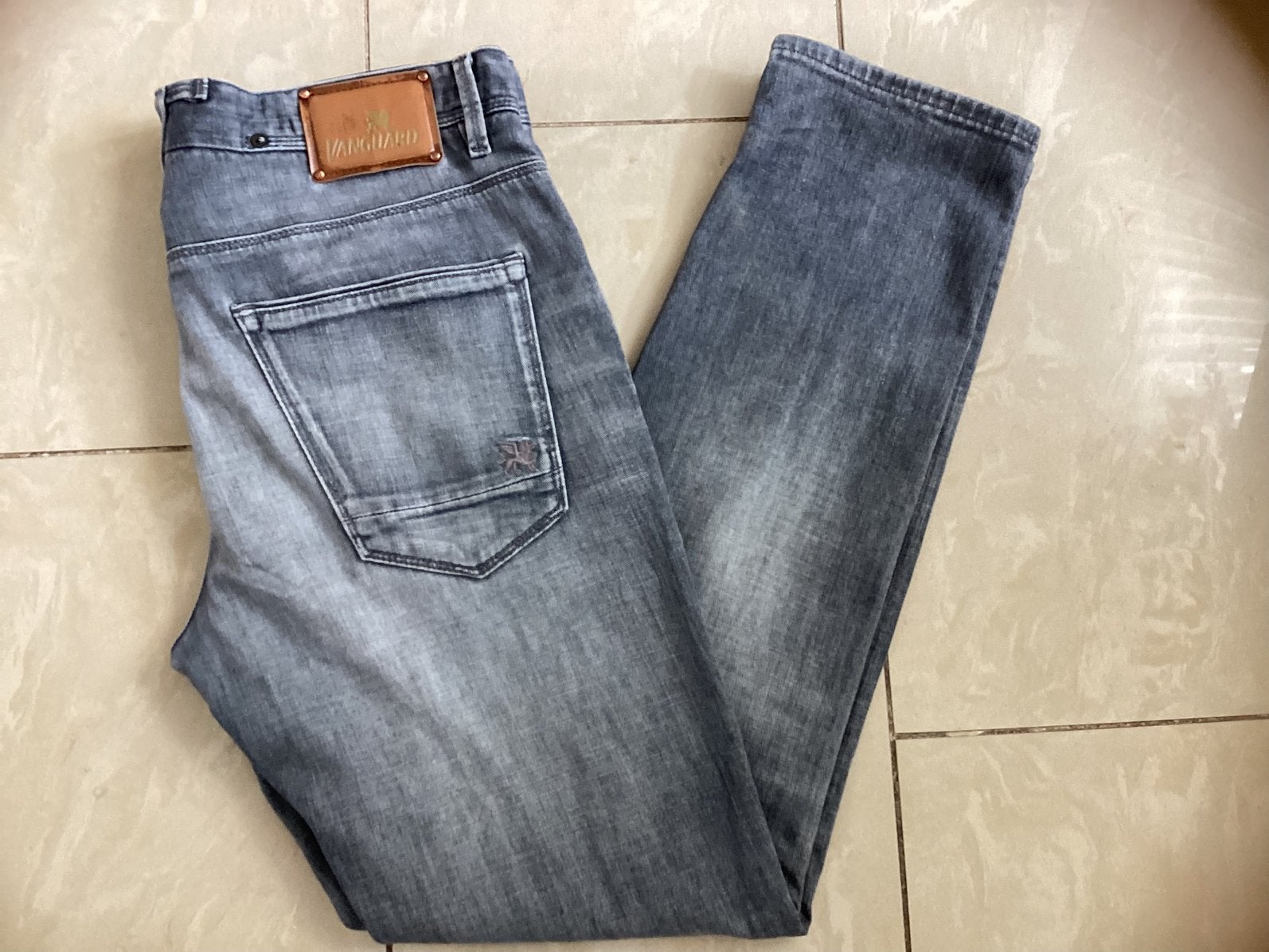 Originele Vanguard V7 stretch jeans 32W34L, Ophalen, Zo goed als nieuw, Grijs, W33 - W34 (confectie 48/50)