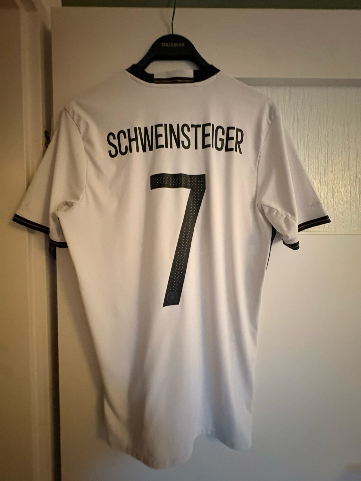 Duitsland voetbalshirt Schweinsteiger #7 - Maat M, Maat 48/50 (M), Wit, Ophalen of Verzenden, Zo goed als nieuw
