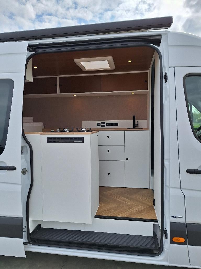 Mercedes Sprinter 313 CDI L2H2 Camper NIEUWE INRICHTING!!, Caravans en Kamperen, Campers, Automaat, Tot en met 2, Mercedes-Benz