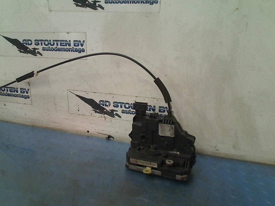 Portierslot Rechts Voor Fiat Grande Punto (199) 55702904, FCA Germany GmbH, Gebruikt, IPC D1-09 Bahnhofsplatz, Rüsselsheim am Main 65423, , Duitsland