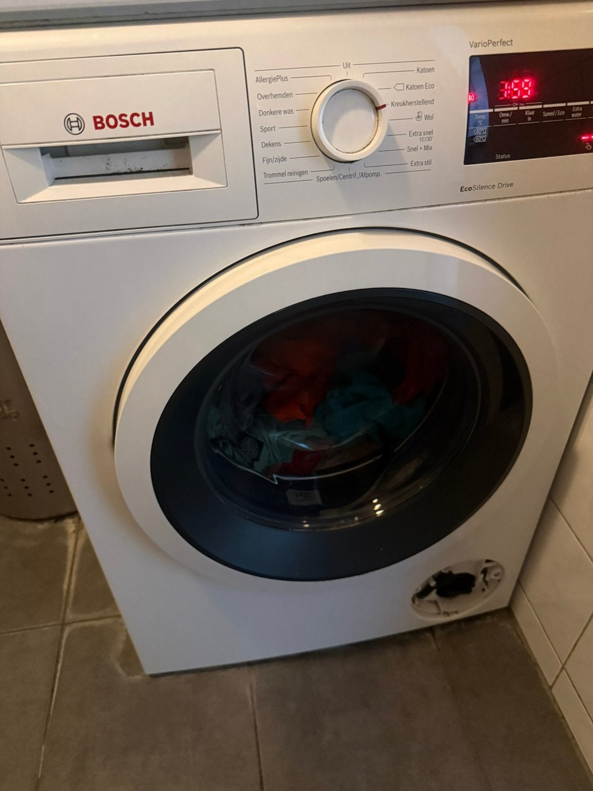 Bosch wasmachine, Ophalen of Verzenden, Zo goed als nieuw, 85 tot 90 cm, 1200 tot 1600 toeren