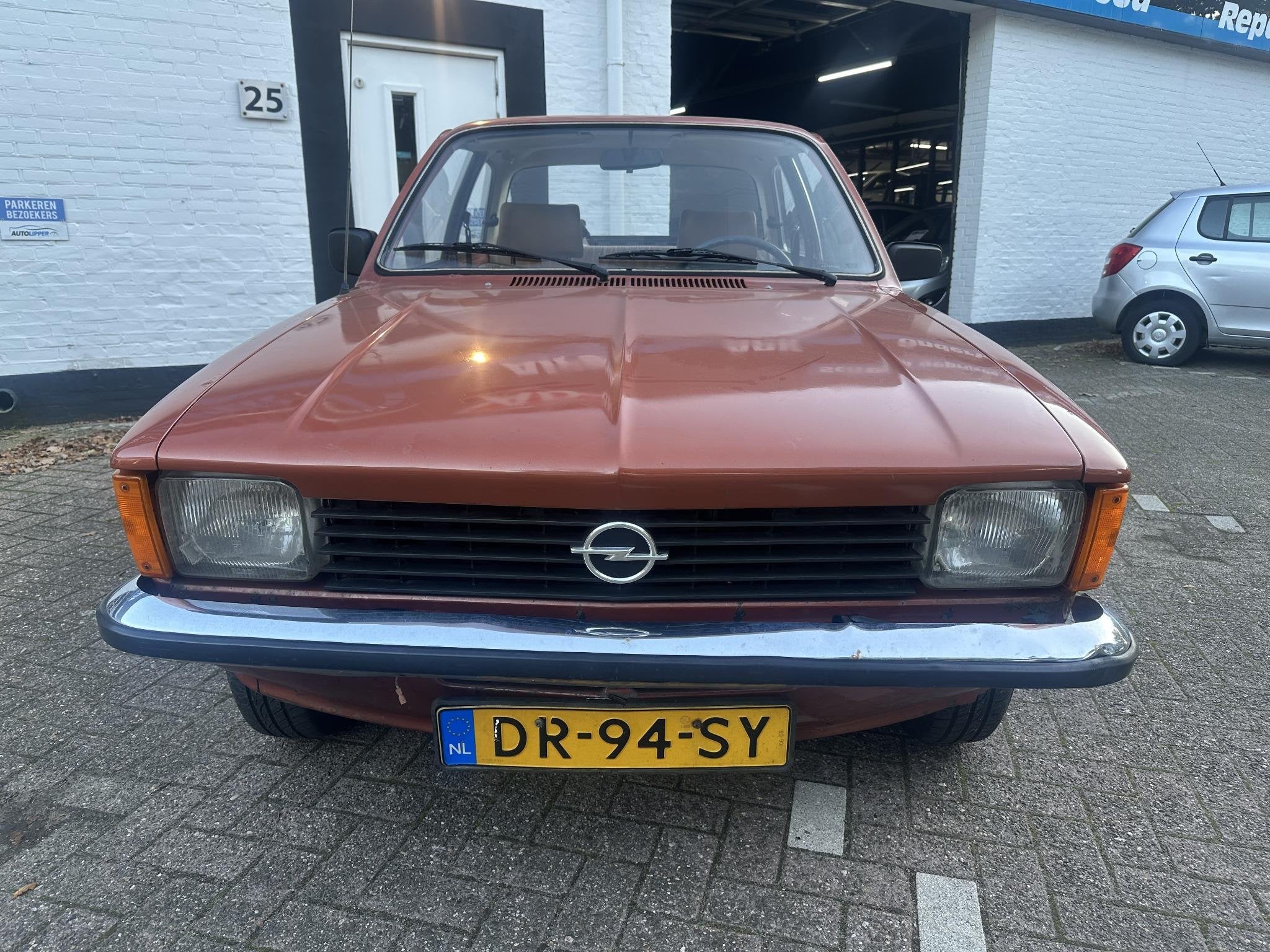 Opel Kadett 1.2N /Apk 21-05-2027/Radio/Trekhaak/Diverse docu, Auto's, Lichtmetalen velgen, 4 cilinders, 1196 cc, Origineel Nederlands