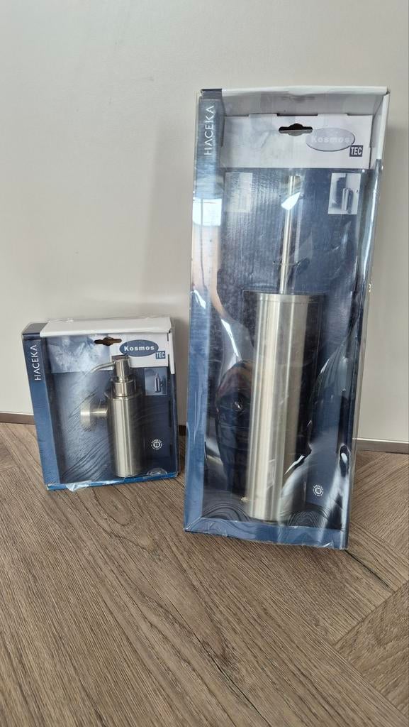 Haceka Kosmos Zeepdispenser en Closetborstelgarnituur, Huis en Inrichting, Badkamer | Badtextiel en Accessoires, Ophalen of Verzenden