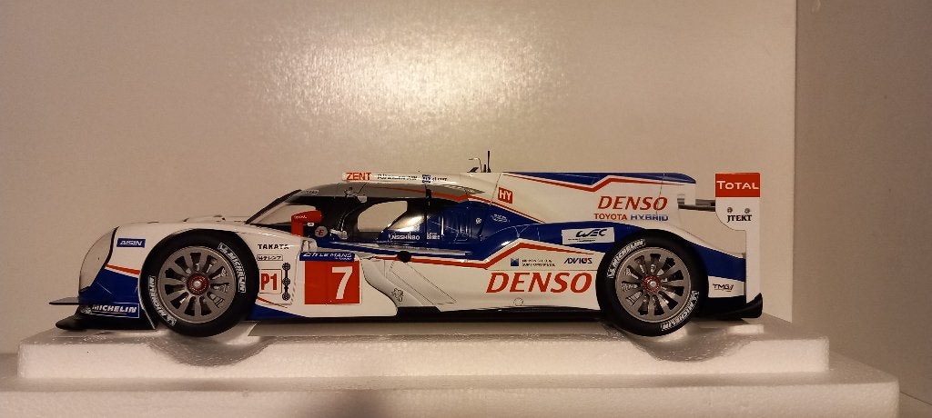 1/18 Toyota TS040 Hybrid Le Mans 2014 AUtoart, Ophalen of Verzenden, Nieuw, Auto, Autoart
