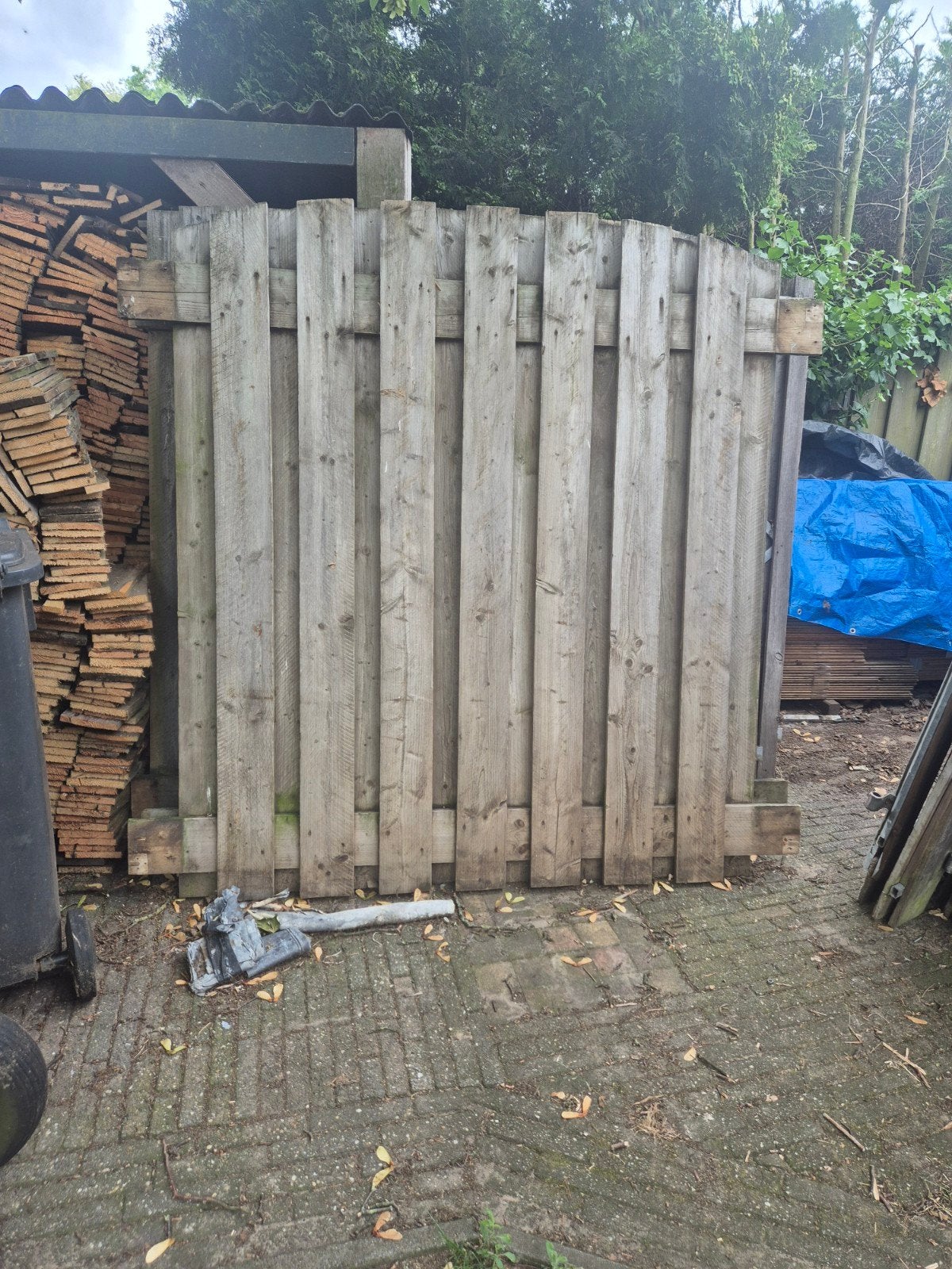 2 schutting schotten gebruikt €50 . hoogte 180 cm en breedte, Ophalen, Minder dan 3 meter, Hout, 1 tot 2 meter