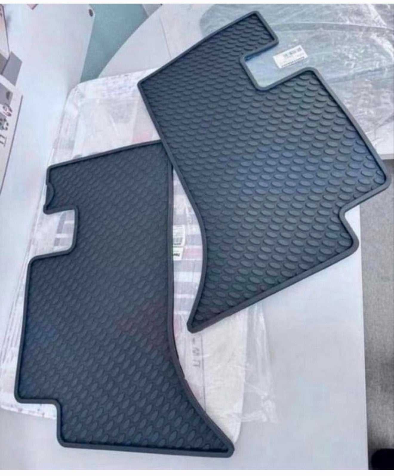 Range Land Rover P38 rubberen mattenset rubber matten SET, Nieuw, Ophalen of Verzenden, H, H