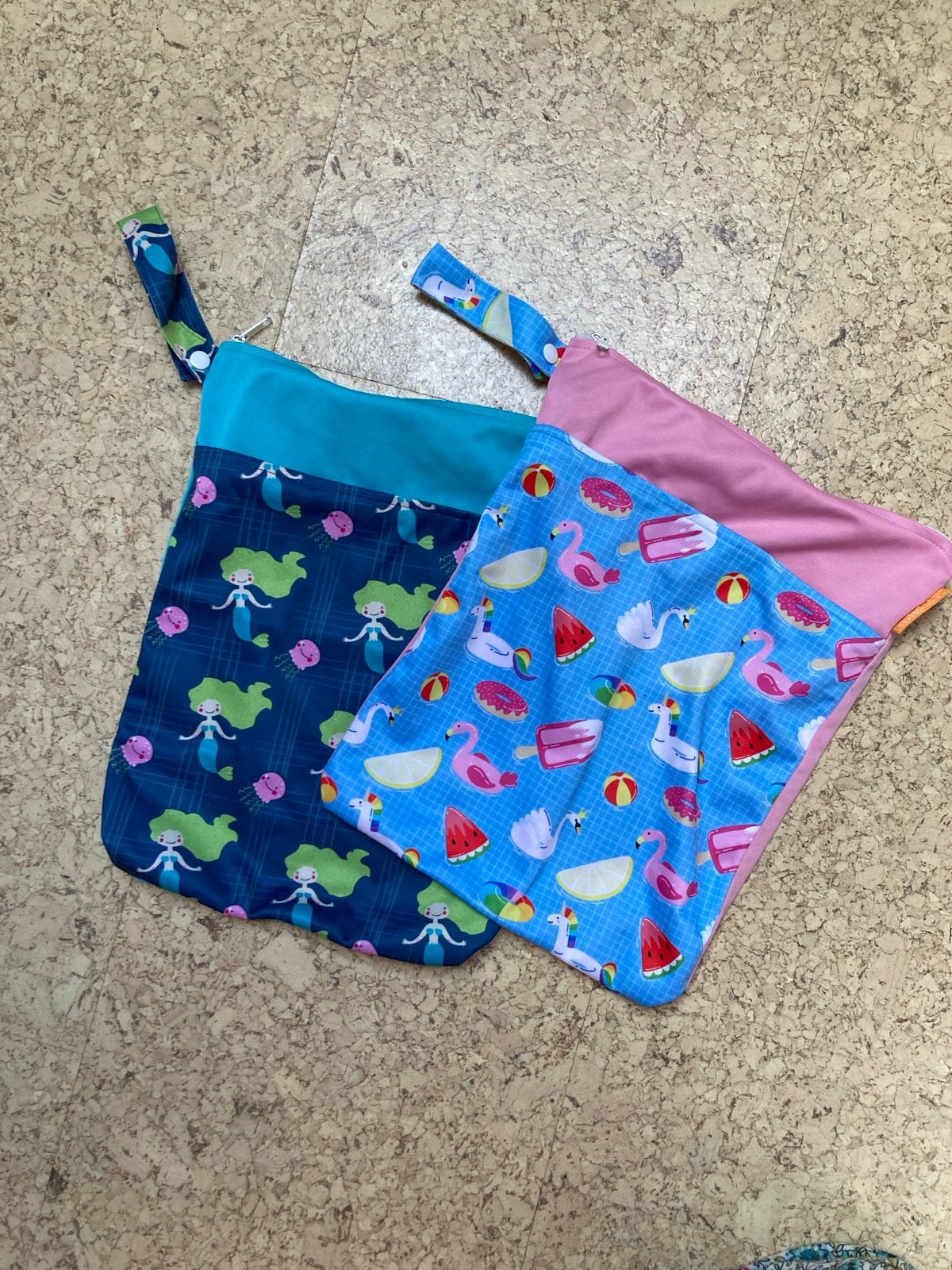 2 Happyflute wasbare luiertassen - Wetbags, Kinderen en Baby's, Luiertassen, Overige merken, Waterdicht, Ophalen of Verzenden
