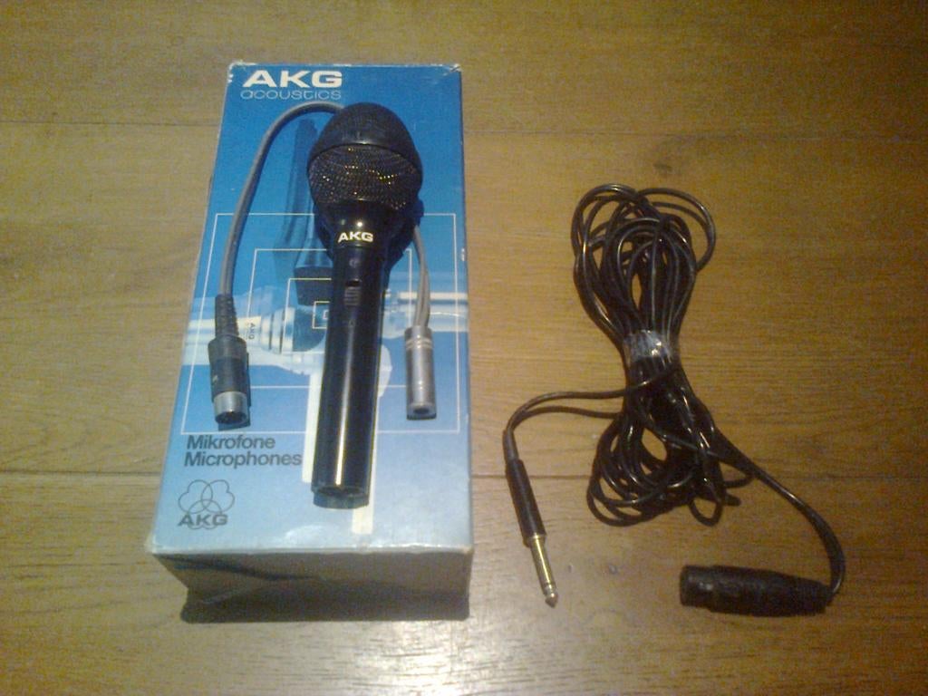 Microfoon AKG ACOUSTICS, Verzenden, Zo goed als nieuw, Zangmicrofoon