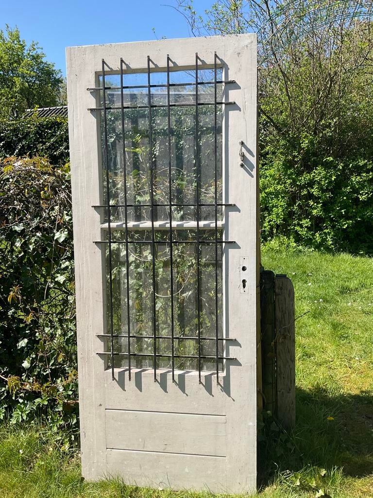 Oude buitendeur met glas en sierrooster, Ophalen, Gebruikt, 80 tot 100 cm, 215 cm of meer