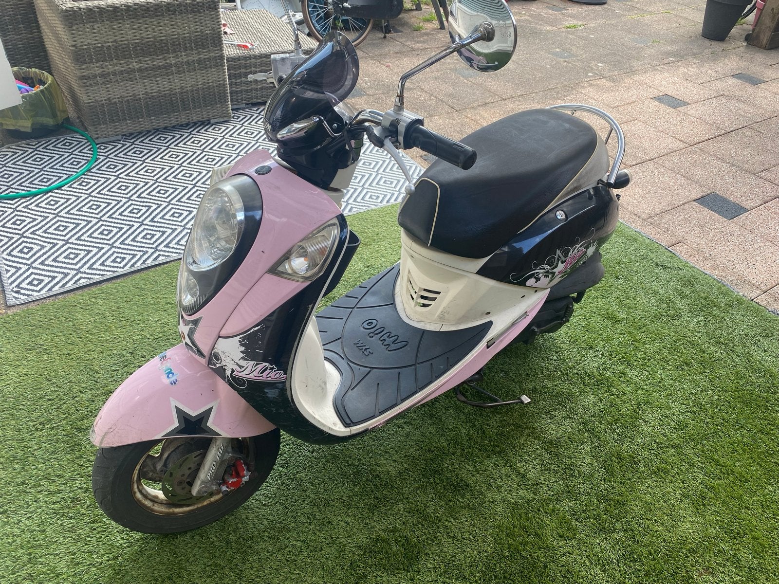 SYM Mio Scooter - Roze/Wit - Gebruikt, Ophalen, Gebruikt, Benzine, SYM