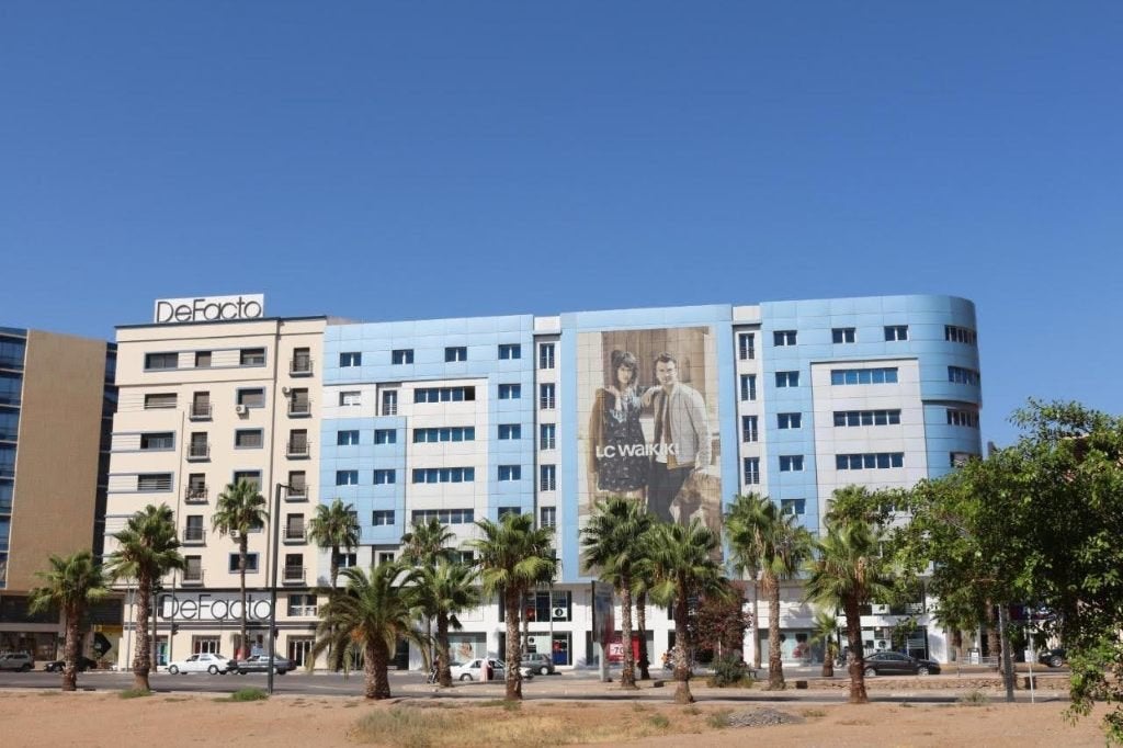 Te huur Kantoorpanden Marokko Nador boven LC Waikiki, Huizen en Kamers, Kamers te huur