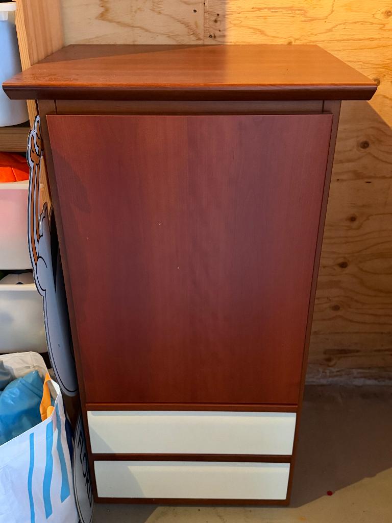 Kast - vandaag weg!, Ophalen, Met deur(en), 100 tot 150 cm, 50 tot 100 cm
