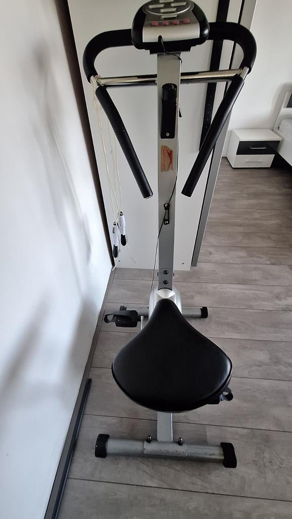 IN NIJMEGEN Slazenger Hometrainer - Compact en compleet, Ophalen, Hometrainer