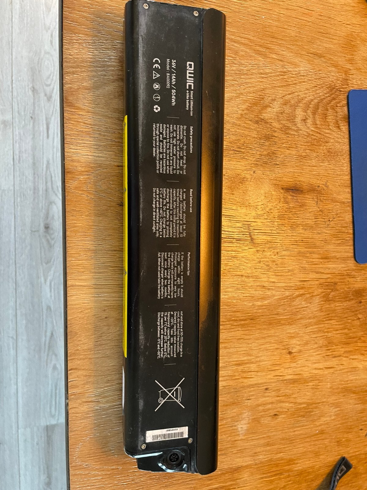 Defecte qwic accu 504wh, BA00092, Zo goed als nieuw