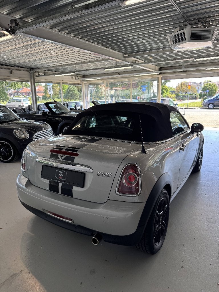 Foto 5 van Mini 1.6 Cooper Roadster 2012 Grijs ( 6 MAANDEN GARANTIE )