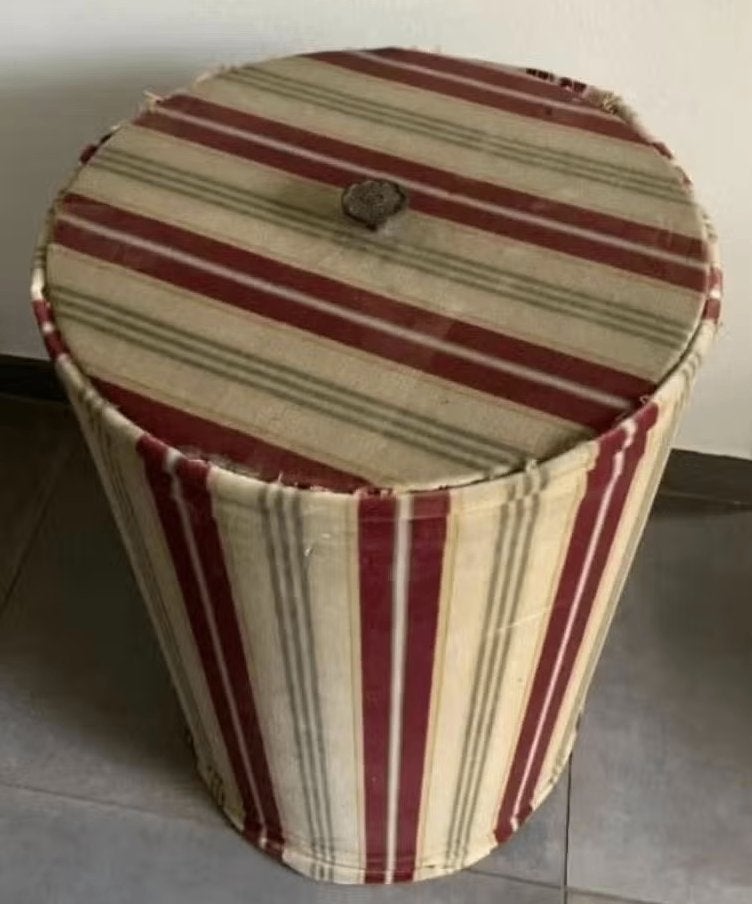 Ronde speelgoedton, ton, opbergton, opberger; oude bekleding, Huis en Inrichting, Ophalen of Verzenden, Gebruikt
