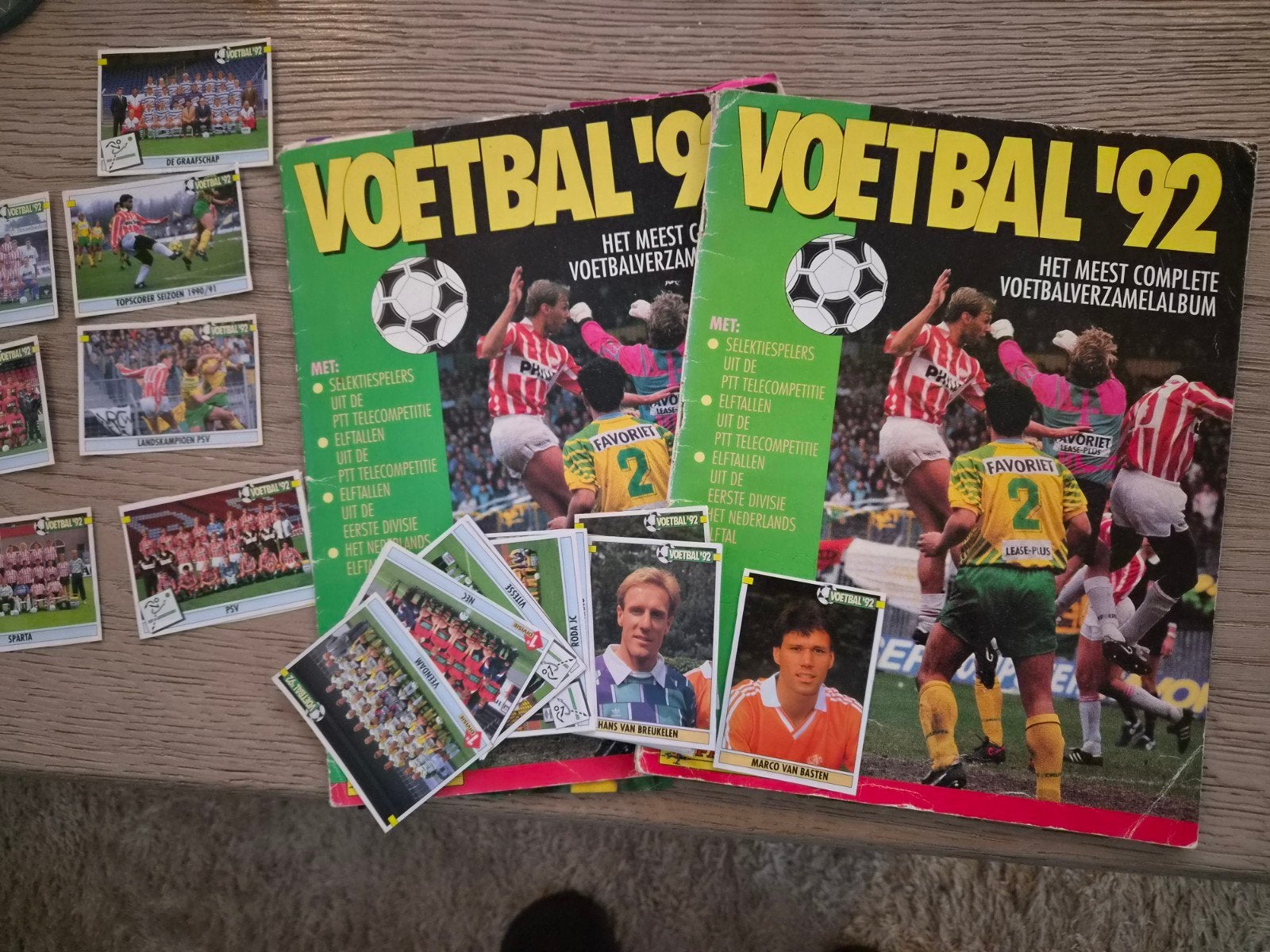 panini' 92 knipalbum 2x, Verzamelen, Sportartikelen en Voetbal, Ophalen of Verzenden, Buitenlandse clubs, Poster, Plaatje of Sticker