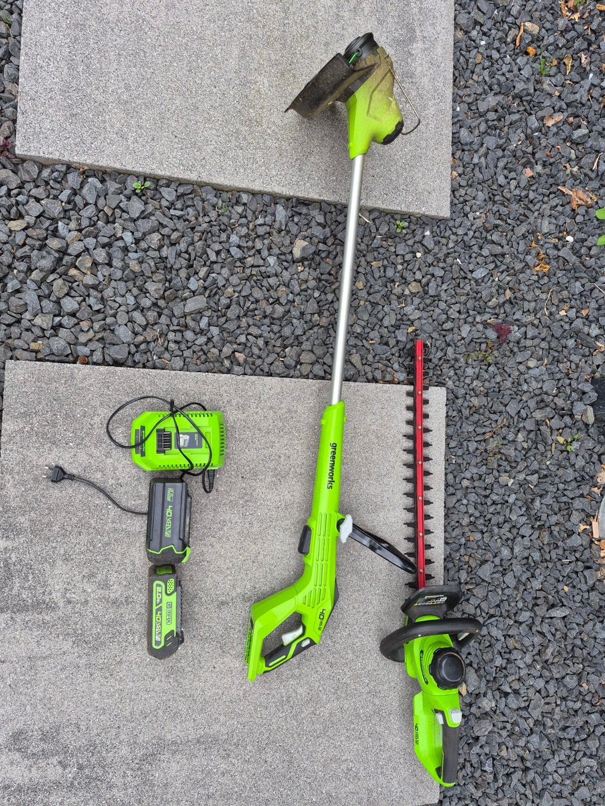 Greenworks 40V accu trimmer met 2 accu's en oplader, Ophalen, Gebruikt, Accu, Greenworks