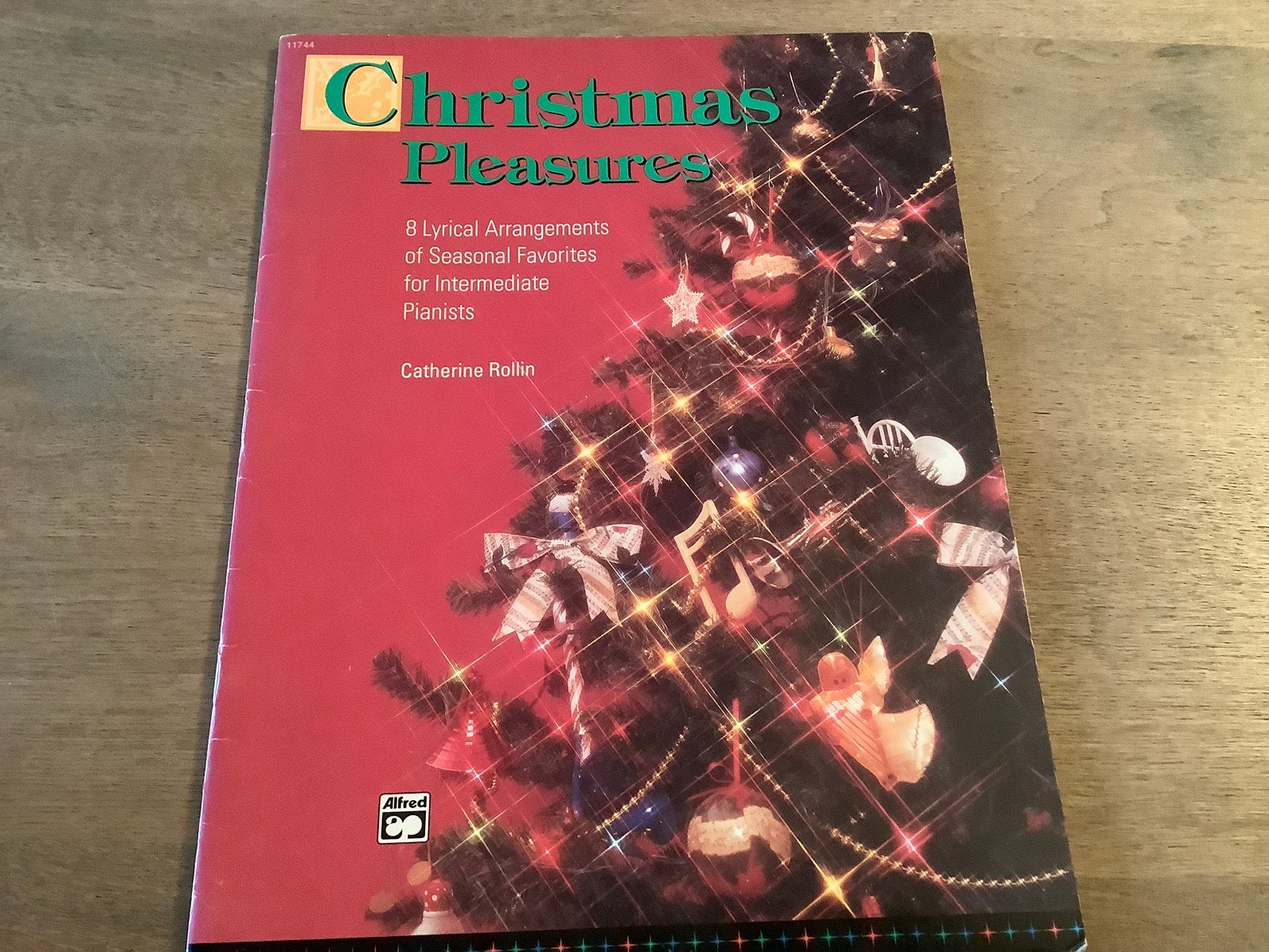 CHRISTMAS PLEASURES 8 LYRICAL ARRANGEMENTS PIANISTS, Ophalen of Verzenden, Zo goed als nieuw, Religie en Gospel, Artiest of Componist