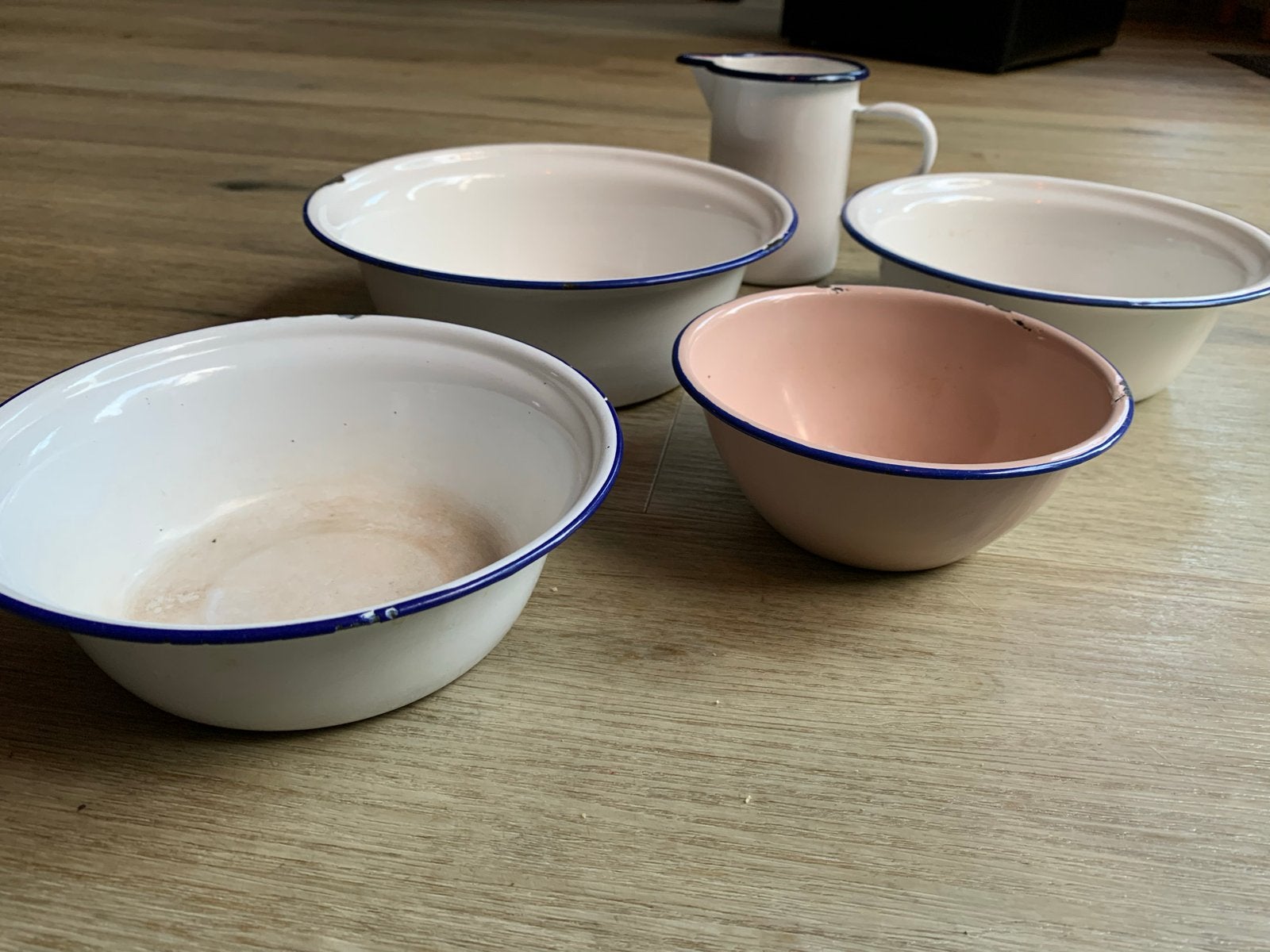 Vintage geëmailleerde kommen en kan - set van 5, Ophalen of Verzenden