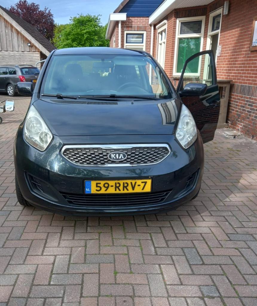 Kia Venga 1.4 Cvvt 90pk 2011 Zwart, Voorwielaandrijving, Stof, Zwart, 4 cilinders