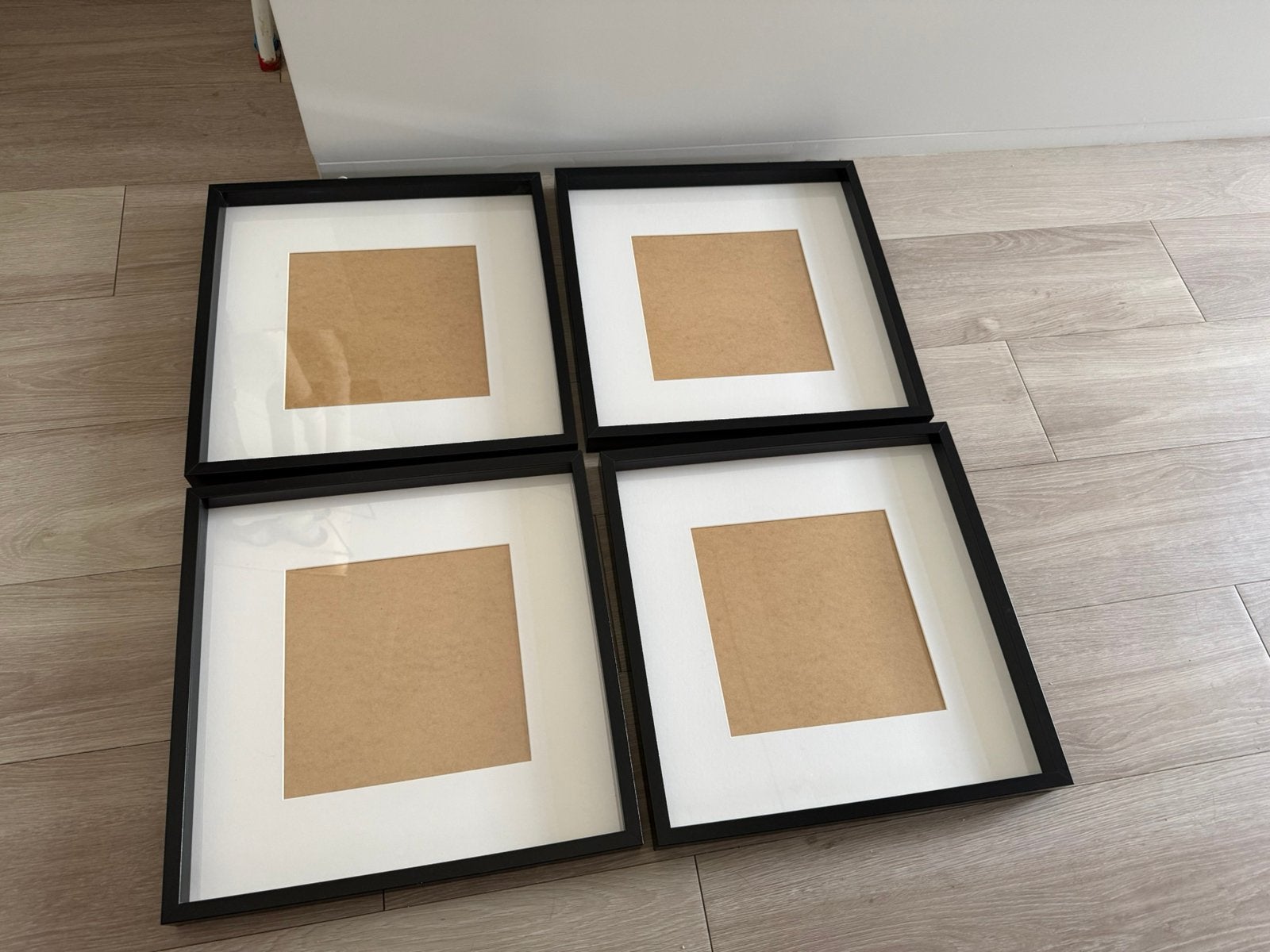 4x IKEA Ribba fotolijsten 50x50 zwart met passe-partout, Huis en Inrichting, Woonaccessoires | Lijsten, Ophalen, Gebruikt, 50 cm