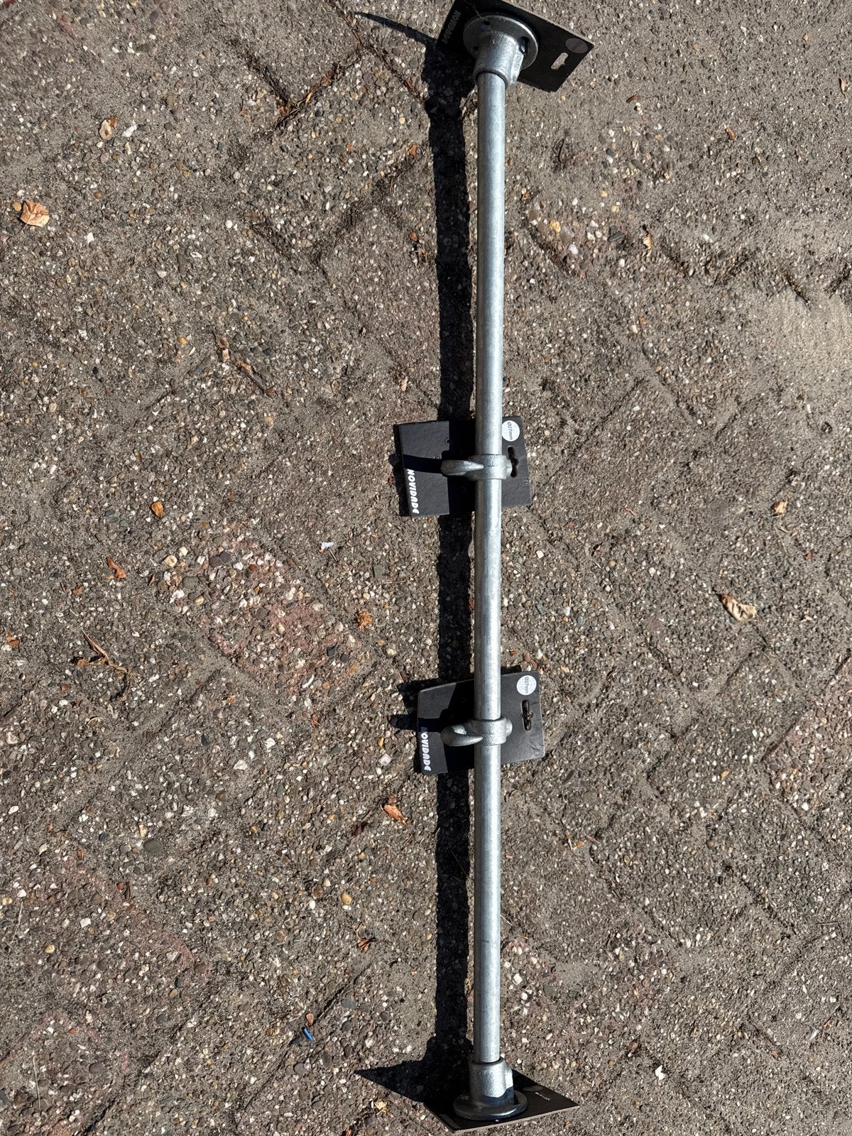 Nieuwe steigerbuis Novidade buisbeugels en buis Ø27mm x100cm, Ophalen, Nieuw, 50 tot 100 mm, Overige typen