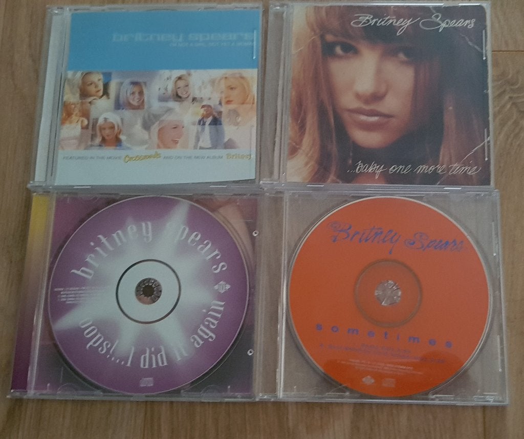 4 x cd britney spears cd's single muziek baby one more time, Verzenden, Zo goed als nieuw, Album