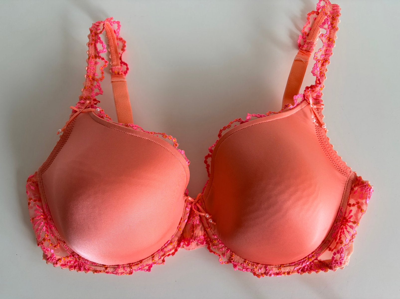 Marie Jo bh “Jane” koraal roze maat 85D ZGAN!!!, Kleding | Dames, Ondergoed en Lingerie, Ophalen of Verzenden, Roze, BH