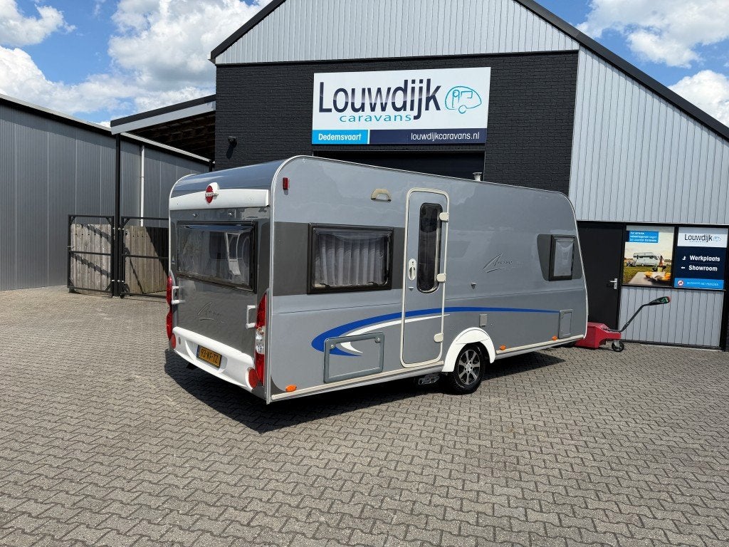 BURSTNER Averso 460 TS ’10 (Mover, Fransbed), Rondzit, Vast bed, Bedrijf, 750 - 1000 kg