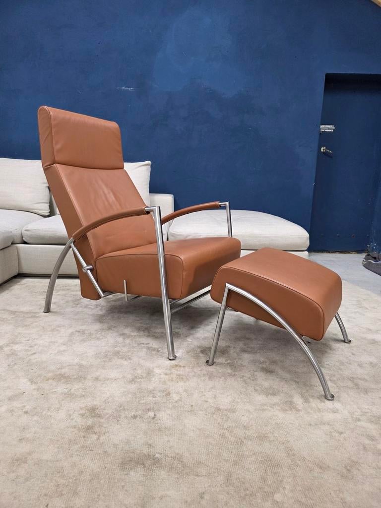 Harvink Club relax fauteuil showmodel + hocker, Huis en Inrichting, Fauteuils, 50 tot 75 cm, 75 tot 100 cm, Ophalen of Verzenden