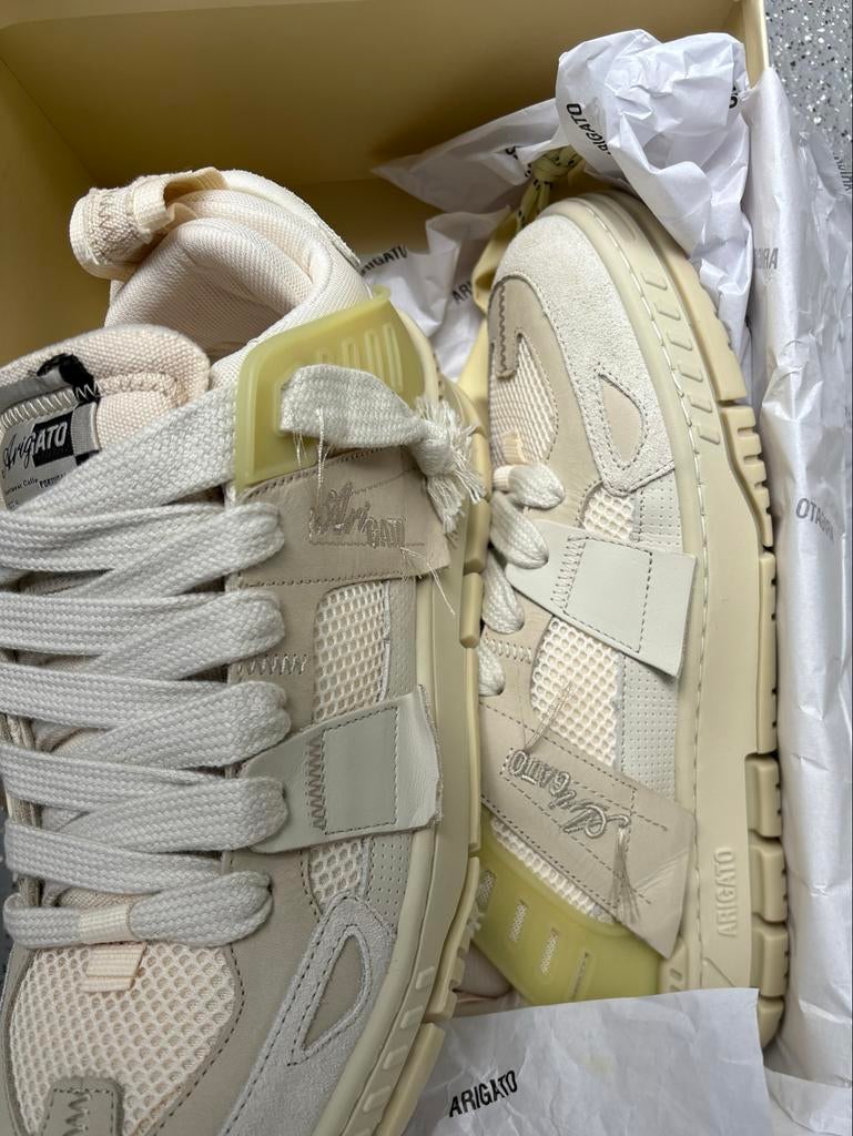 Zeer mooie Axel Arigato sneakers, Beige, Nieuw, Ophalen of Verzenden, Sneakers of Gympen