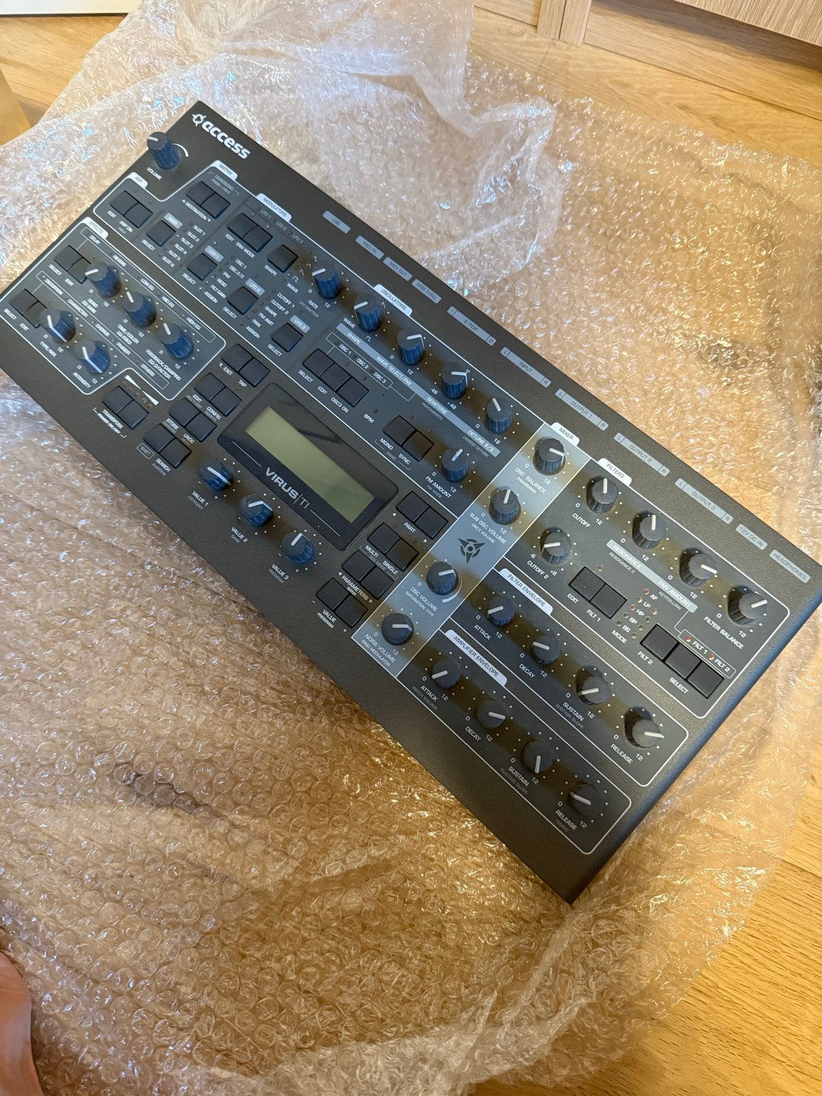 Access Virus TI Desktop Synthesizer, Ophalen, Zo goed als nieuw, Overige merken