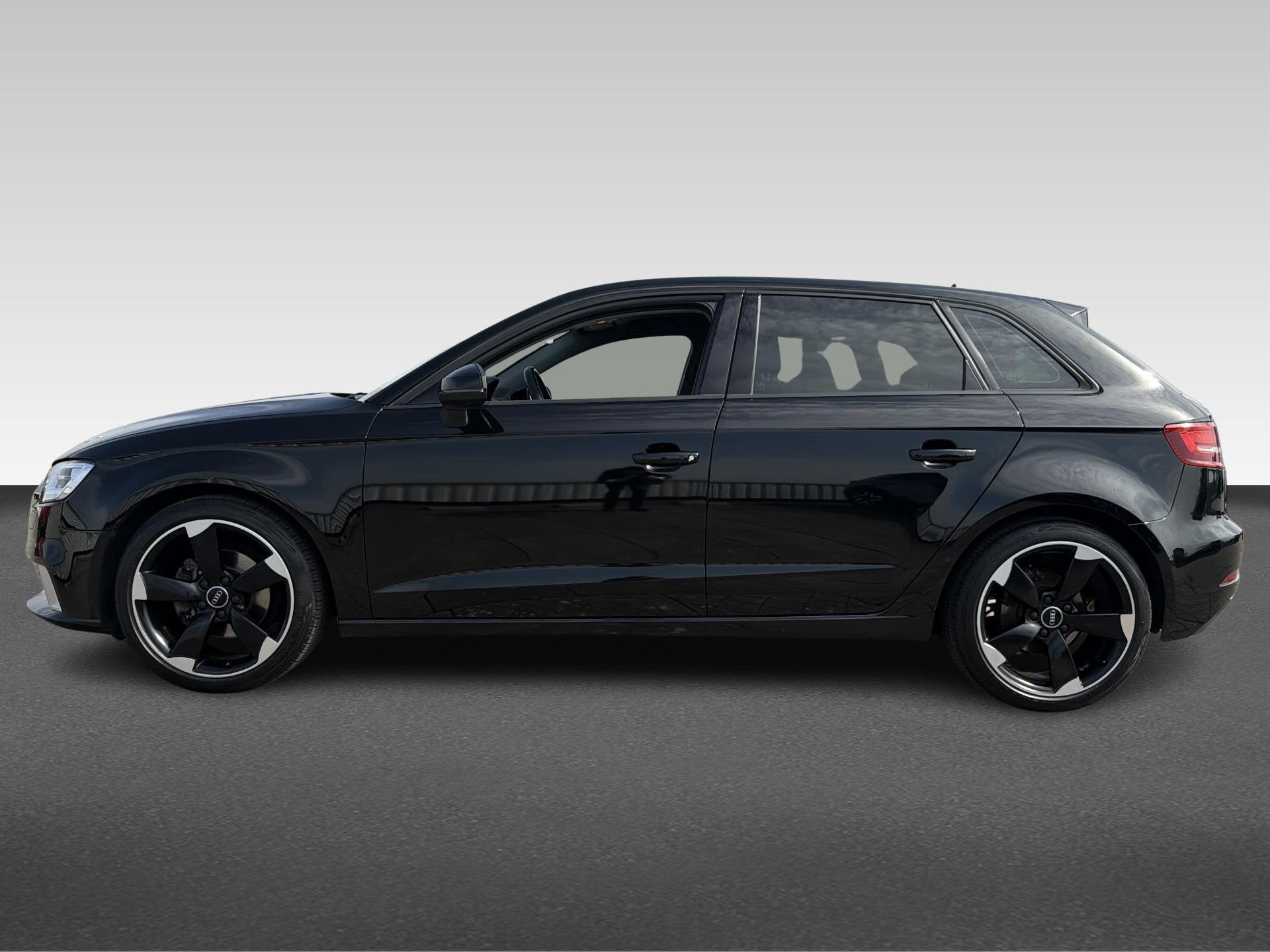 Audi A3 Sportback 1.0 TFSI Design Pro Line Plus, Auto's, Gebruikt, Euro 6, Zwart, 630 kg