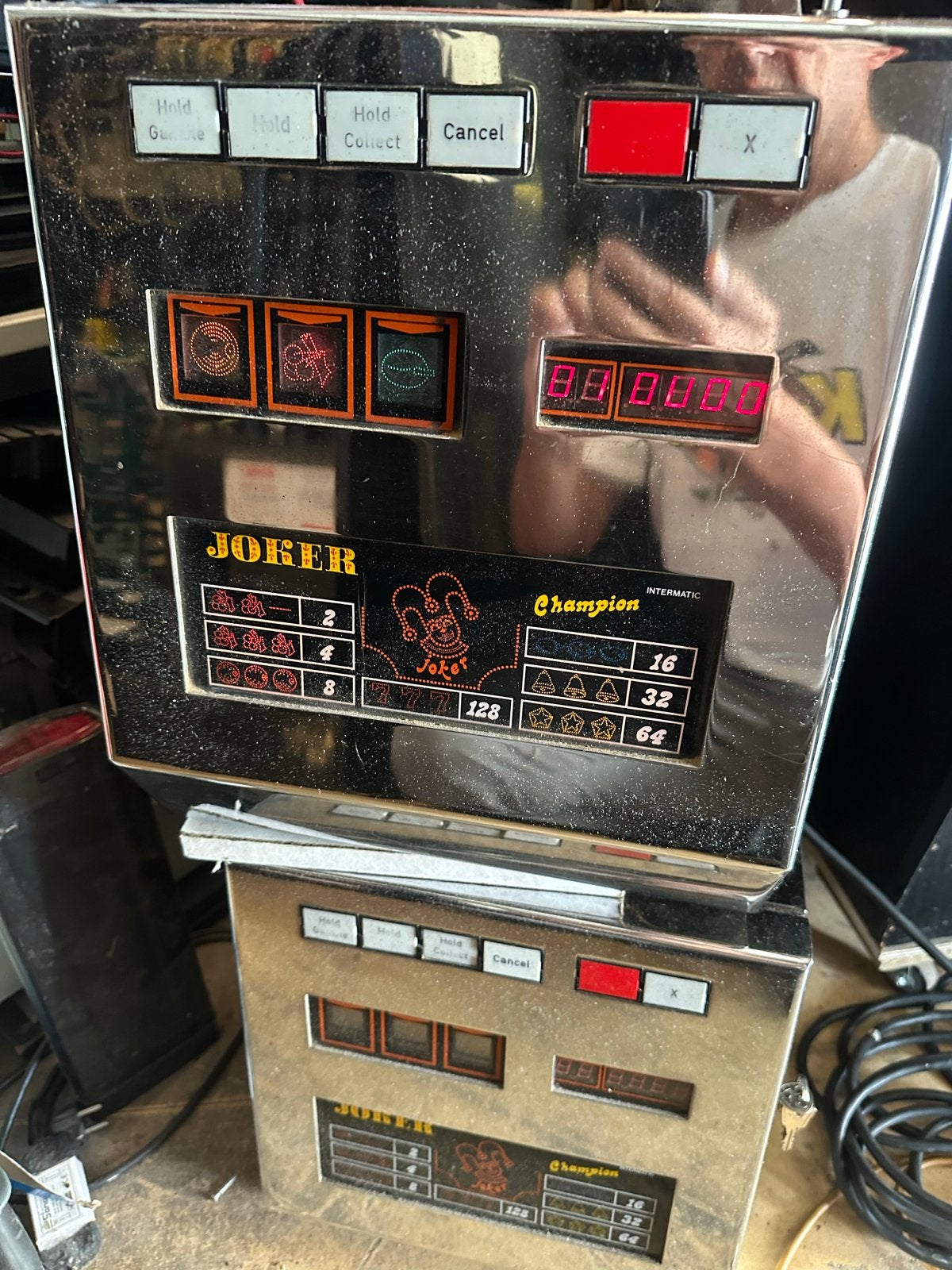 Joker Champion Intermatic gokkast (2 stuks), Verzamelen, Automaten | Gokkasten en Fruitautomaten, Gulden, Ophalen, Gebruikt, Met sleutels