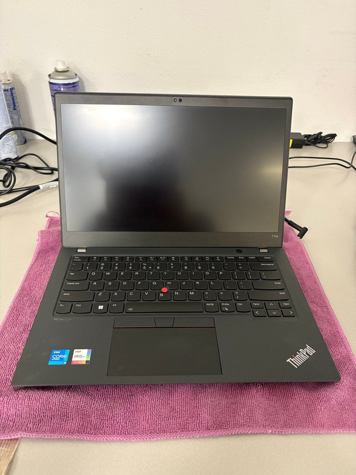 Refurbished Lenovo Thinkpad T14s Gen 2i - i5-1145G7, 16GB RA, 256 GB, 2 tot 3 Ghz, Qwerty, Lenovo ThinkPad