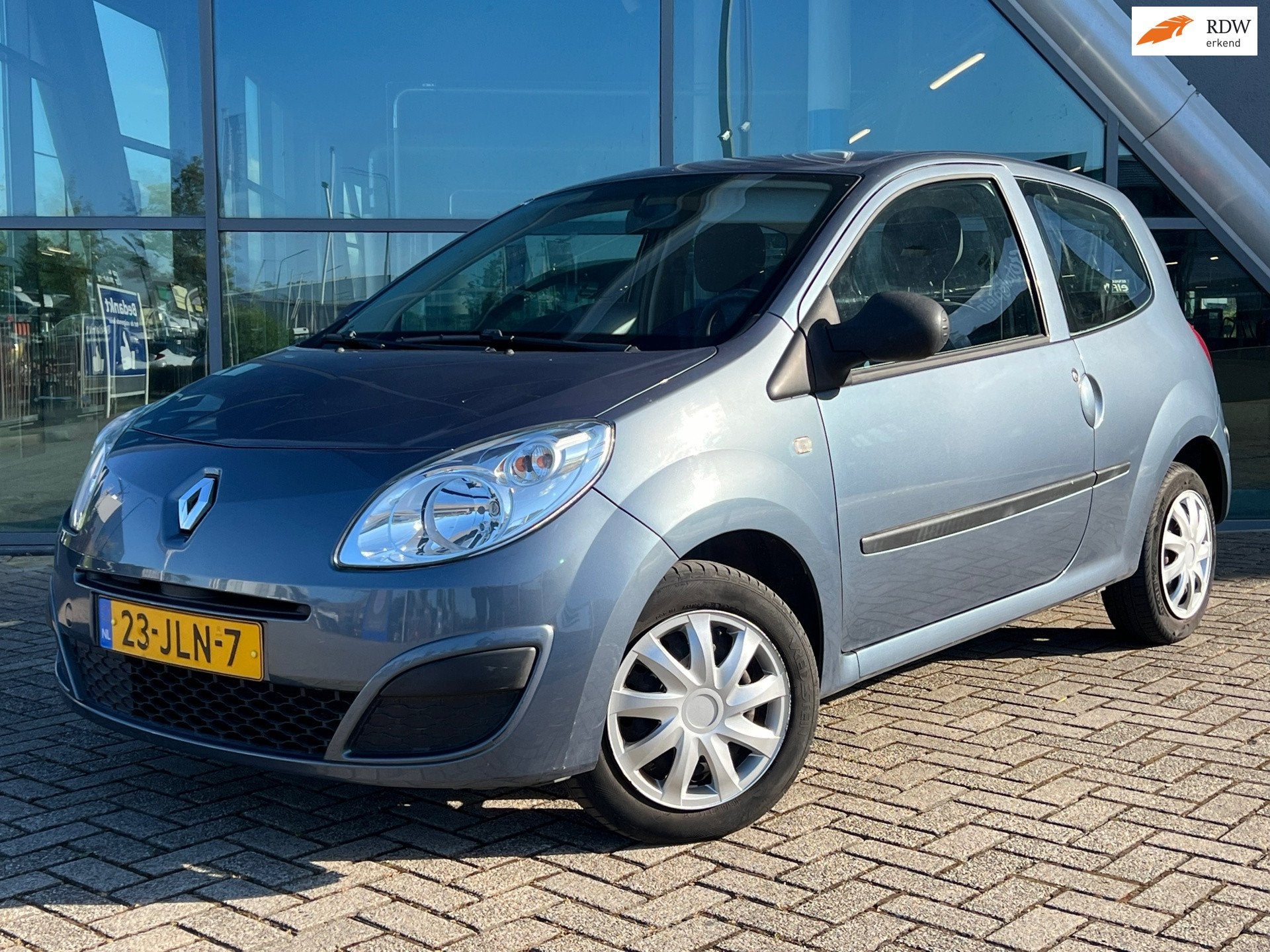 Renault Twingo 1.2 Authentique, Airco, Cruise Cr, Topstaat!, Voorwielaandrijving, Twingo, Gebruikt, 31 €/maand